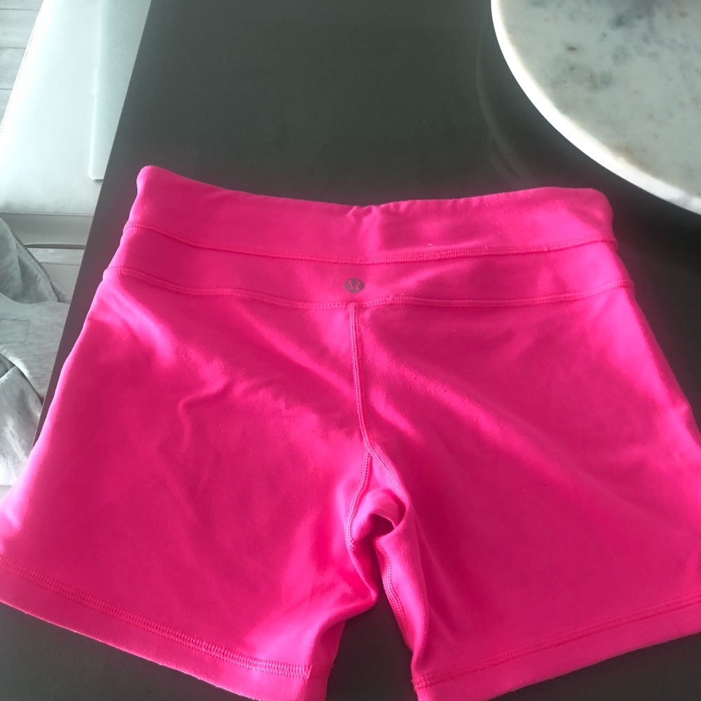 Rare HOT PINK Lululemon biker shorts!